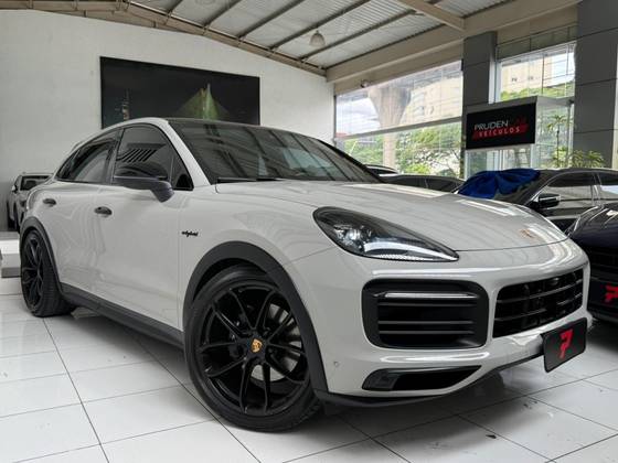 PORSCHE CAYENNE 3.0 V6 E-HYBRID COUPÉ PLATINUM EDITION AWD TIPTRONIC S